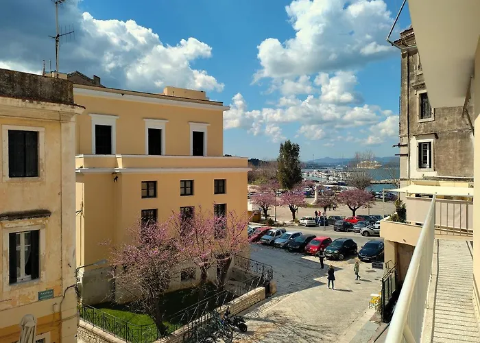 Casa Pavlina - Corfu Old Port *