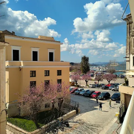 Casa Pavlina - Corfu Old Port *